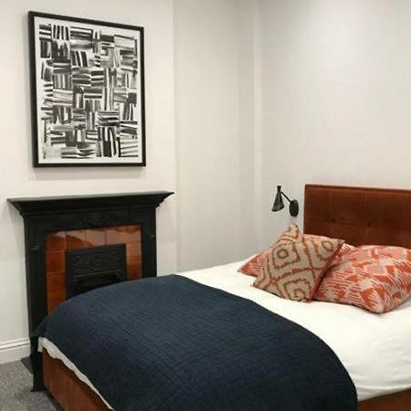 Stylish Home In Streatham. 런던 외부 사진